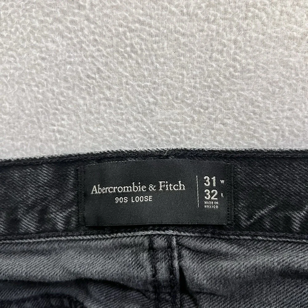 Abercrombie & Fitch Jeans Men's Size 31x32 (Fits 32x29) Black Denim 90s Loose